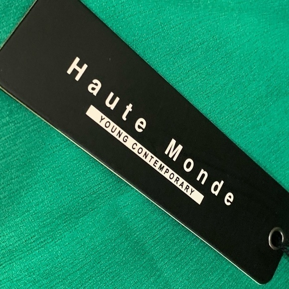 ⭐️nwt - Green Haute Monde (from Buckle) Top ⭐️ - Picture 5 of 6